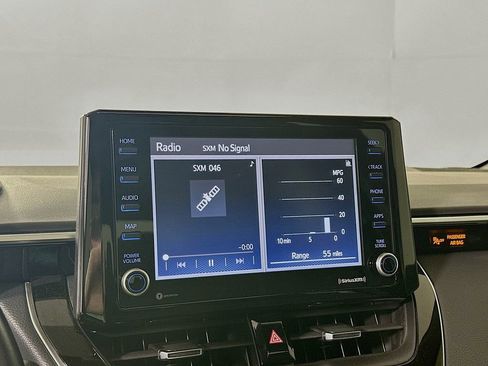 Used 2022 Toyota Corolla SE w/ SE Premium Package image 13