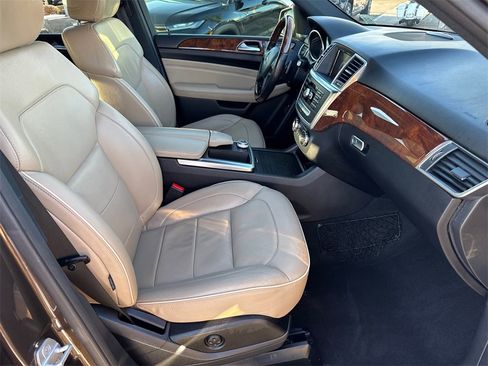 Used 2012 Mercedes-Benz ML 350 BlueTEC 4MATIC image 16