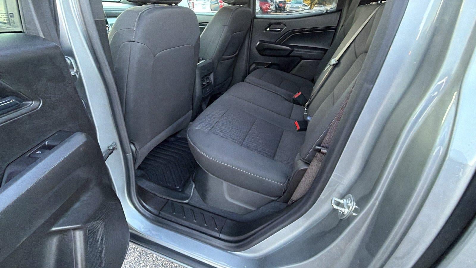 Used 2024 Chevrolet Colorado LT w/ LT Convenience Package RWD image 23