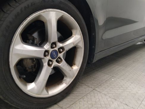 Used 2015 Ford Fusion SE w/ Equipment Group 201A FWD image 31