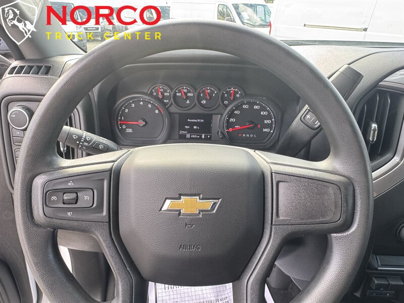 Used 2022 Chevrolet Silverado 2500 Custom w/ Custom Convenience Package AWD/4WD image 23