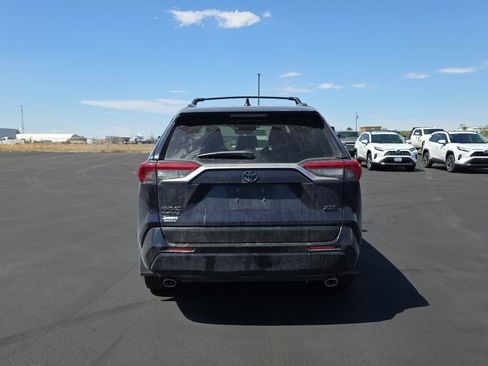 Certified 2022 Toyota RAV4 XSE w/ Weather Package AWD/4WD image 7