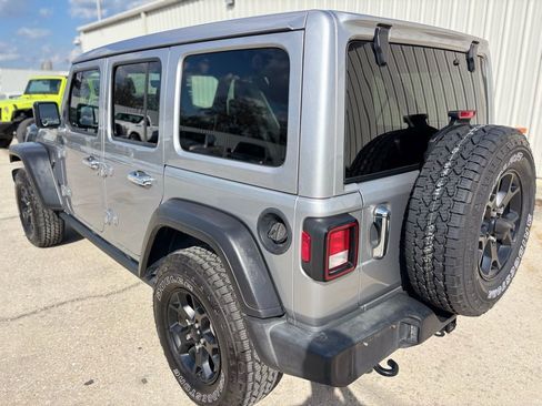 Used 2021 Jeep Wrangler Unlimited Sport image 3