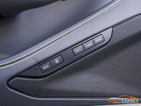 Used 2022 Ferrari F8 Tributo image 27