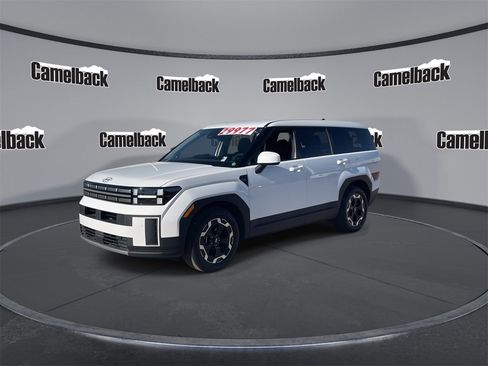 Used 2025 Hyundai Santa Fe SE image 3