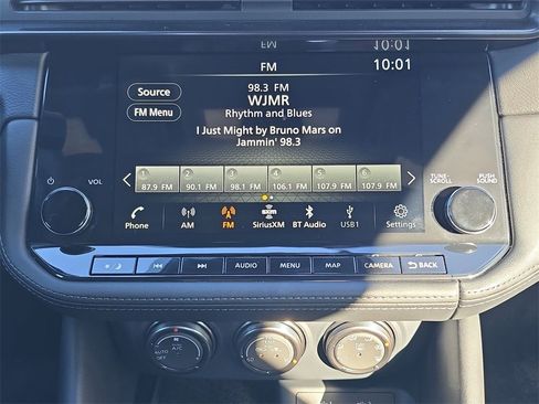 Used 2024 Nissan Z Performance w/ Floor Mat Package image 13