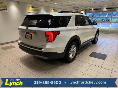 Certified 2024 Ford Explorer XLT w/ Equipment Group 202A AWD/4WD image 29