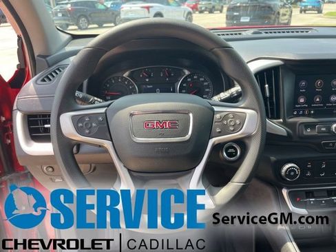 Used 2023 GMC Terrain SLE w/ Elevation Edition FWD image 15