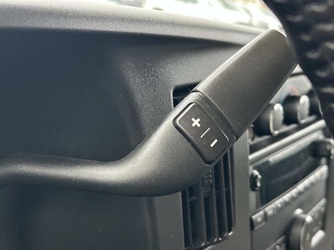 Certified 2023 Chevrolet Express 2500 w/ Driver Convenience Package image 21