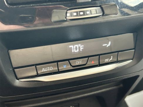 Used 2025 BMW X4 xDrive30i image 23