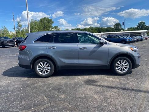 Used 2020 Kia Sorento FWD V6 image 13