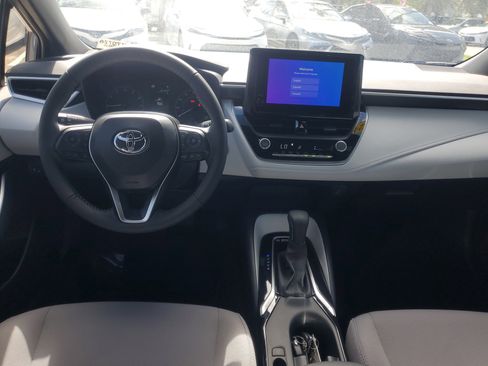 Certified 2024 Toyota Corolla SE FWD image 10
