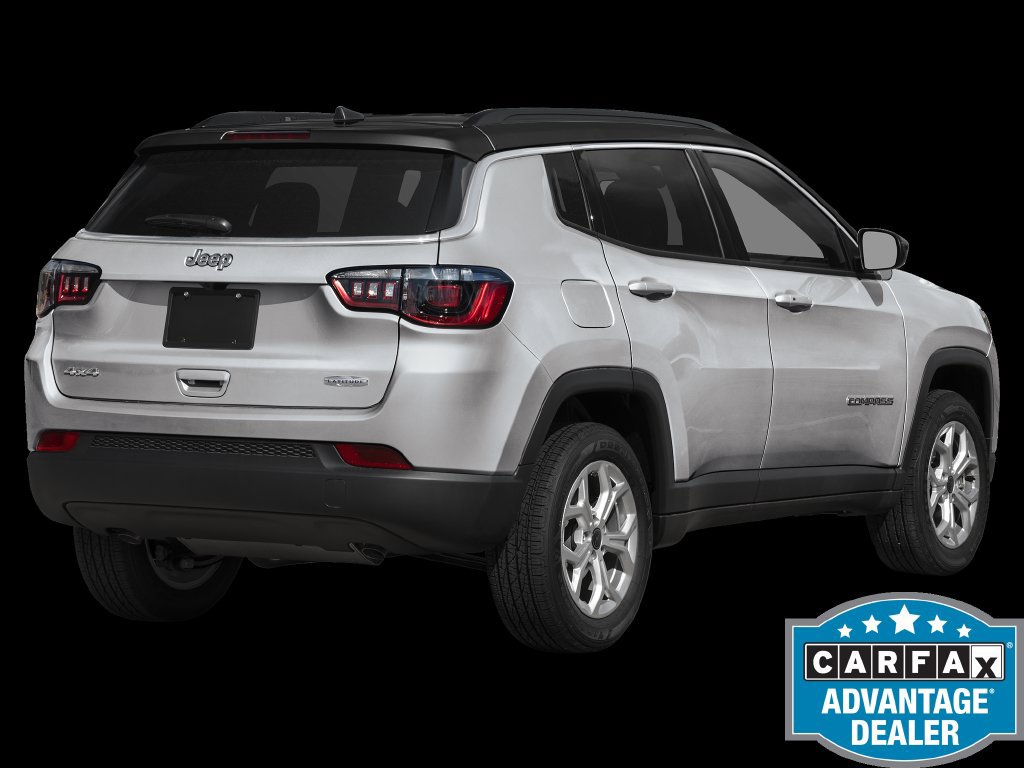 Used 2025 Jeep Compass Limited AWD/4WD image 4