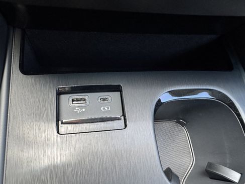 Used 2025 Lexus ES 350 w/ Premium Package FWD image 22