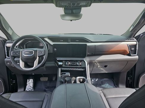 Certified 2024 GMC Sierra 1500 Denali w/ Denali Reserve Package AWD/4WD image 11