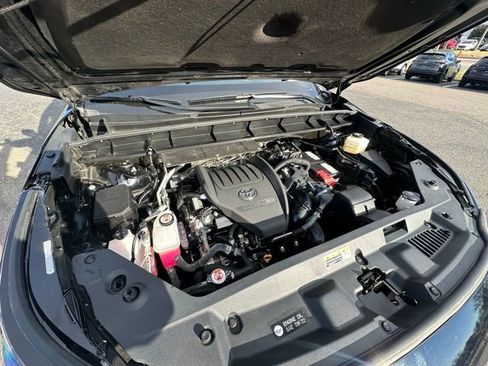 Used 2023 Toyota Highlander XSE image 15