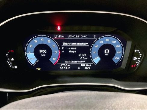 Certified 2025 Audi Q3 2.0T Premium w/ Convenience Package image 20