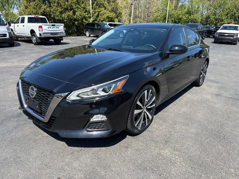 Used 2020 Nissan Altima 2.5 SR FWD image 7