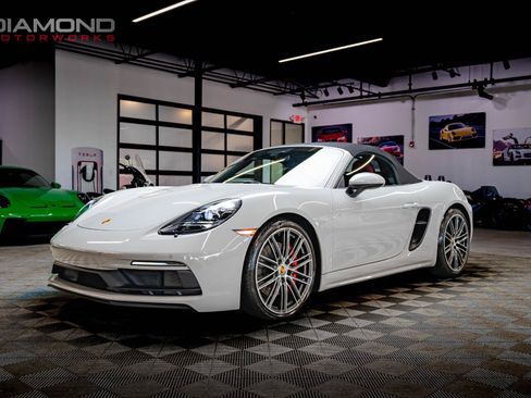 Used 2021 Porsche 718 Boxster GTS RWD image 76