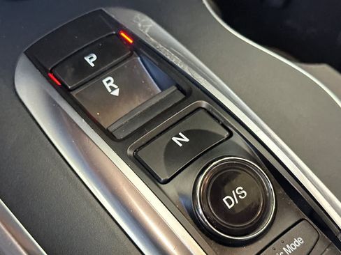 Used 2017 Acura MDX FWD w/ Technology Package image 29