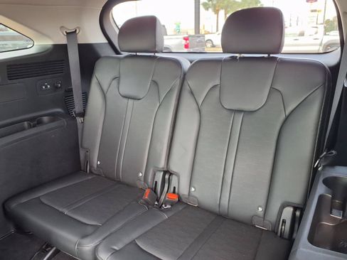 Used 2025 Kia Sorento SX FWD image 23