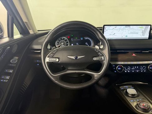 Used 2024 Genesis G80 image 22
