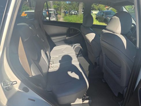 Used 2007 Toyota RAV4 Limited image 15