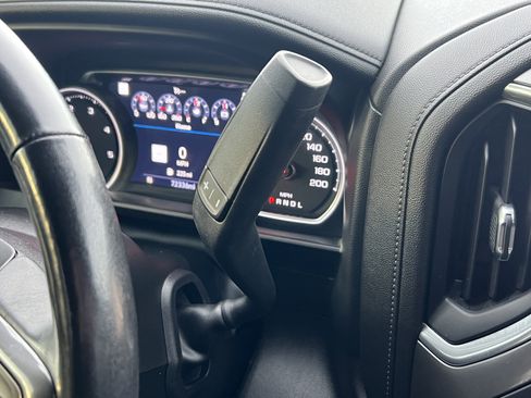 Used 2021 Chevrolet Silverado 2500 LTZ w/ Carhartt Edition image 33