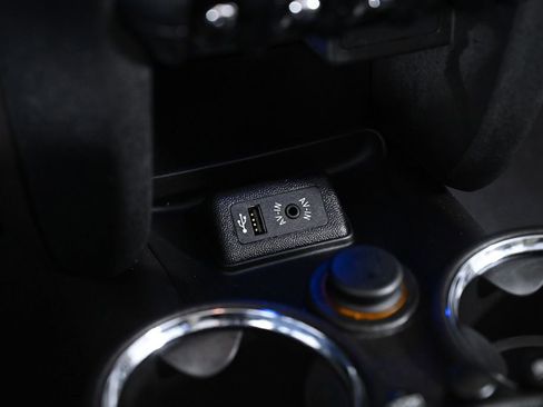 Used 2015 MINI Cooper Roadster S image 19