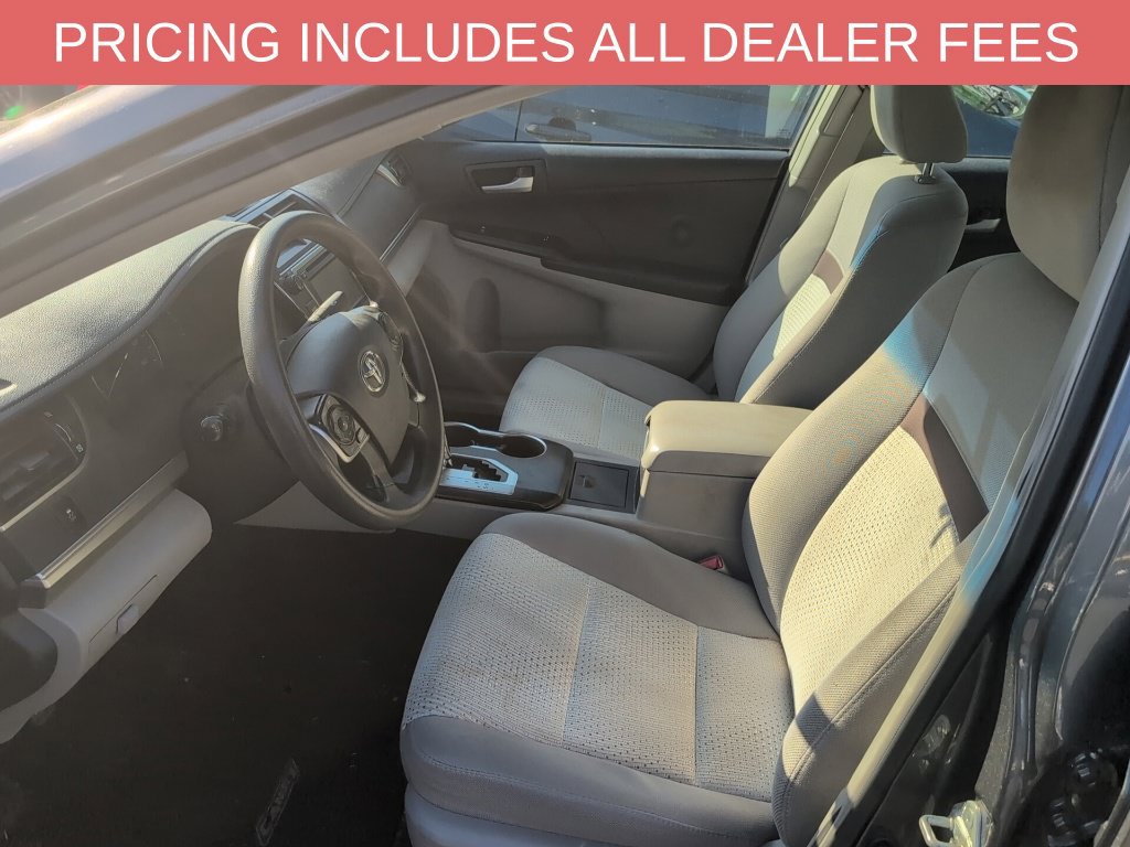 Used 2012 Toyota Camry LE FWD image 7