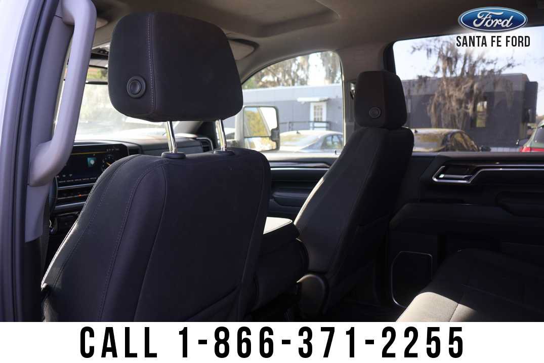 Used 2025 Chevrolet Silverado 2500 LT w/ Safety Package AWD/4WD image 18