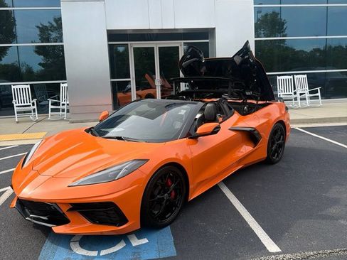 Used 2022 Chevrolet Corvette Stingray Preferred Conv w/ Battery Protection Package RWD image 8