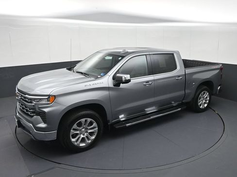 Certified 2025 Chevrolet Silverado 1500 LTZ AWD/4WD image 23