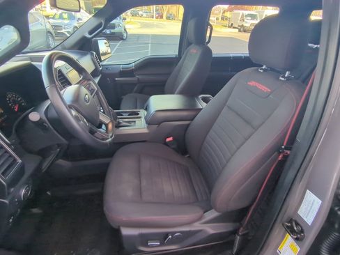 Used 2018 Ford F150 XLT w/ Equipment Group 302A Luxury image 11