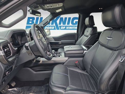 Used 2024 Ford F150 Platinum AWD/4WD image 9
