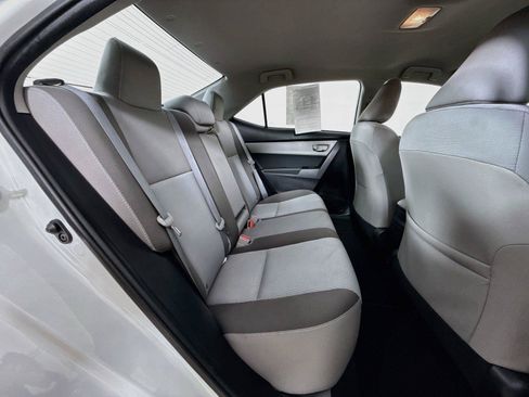 Used 2017 Toyota Corolla LE w/ Carpet Mat Package (TMS) FWD image 25