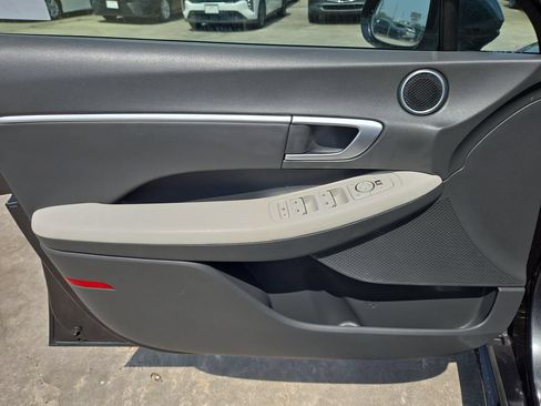 Used 2025 Hyundai Sonata SEL FWD image 11