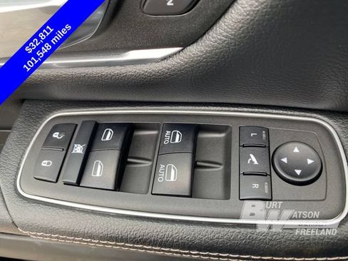Used 2023 RAM 1500 Laramie AWD/4WD image 12