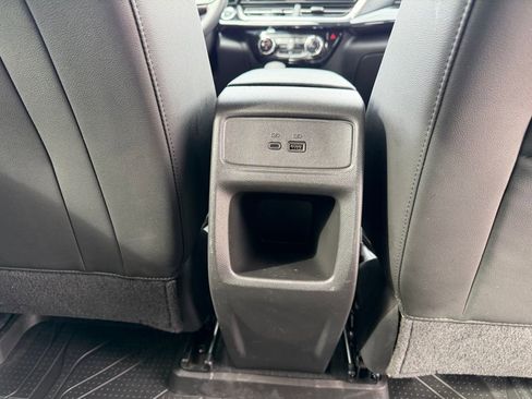 Used 2024 Chevrolet Trax RS w/ Driver Confidence Package image 24