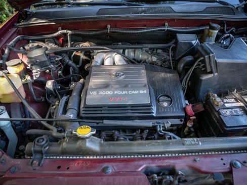 Used 2002 Toyota Highlander Limited image 33