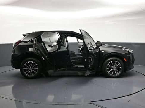 Certified 2024 Cadillac XT4 Sport w/ Cold Weather Package AWD/4WD image 33