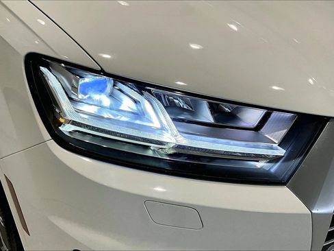 Used 2018 Audi Q7 3.0T Premium Plus w/ Premium Plus Package AWD/4WD image 33