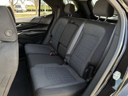 Used 2022 Chevrolet Equinox LT image 29