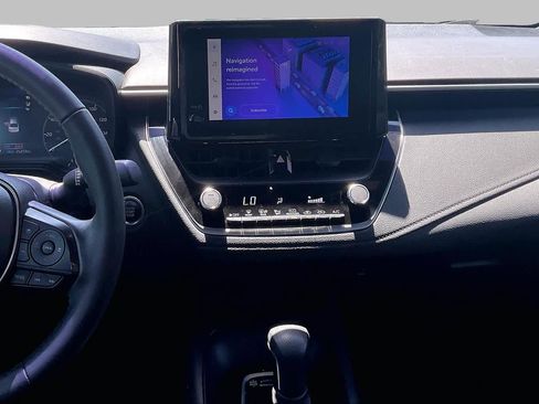 Used 2023 Toyota Corolla SE FWD image 7