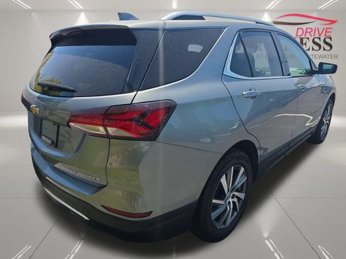 Used 2024 Chevrolet Equinox Premier AWD/4WD image 5