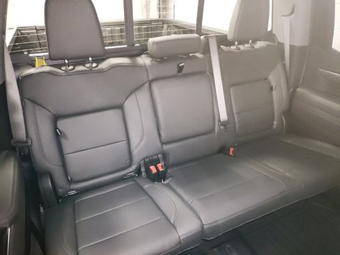 New 2026 GMC Sierra 1500 SLT w/ SLT Premium Plus Package image 10