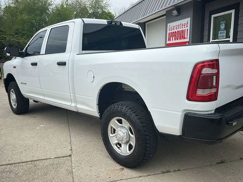 Used 2021 RAM 2500 Tradesman w/ Safety Group AWD/4WD image 3