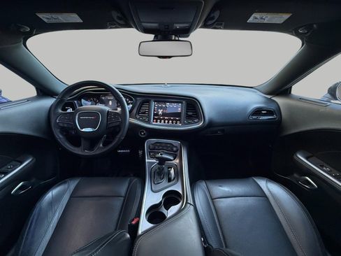 Used 2018 Dodge Challenger GT w/ Driver Convenience Group image 5