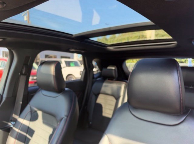 Used 2022 Ford Edge ST-Line AWD/4WD image 19