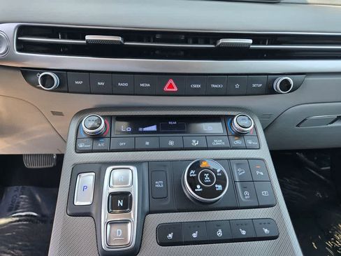 Used 2024 Hyundai Palisade SEL AWD/4WD image 15